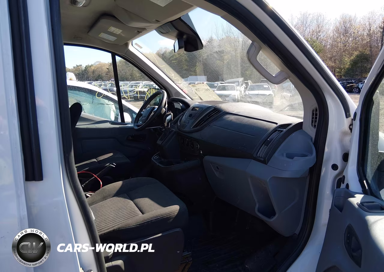 2018 Ford Transit-250 VIN:1FTYR1YM1JKB38271 - 5