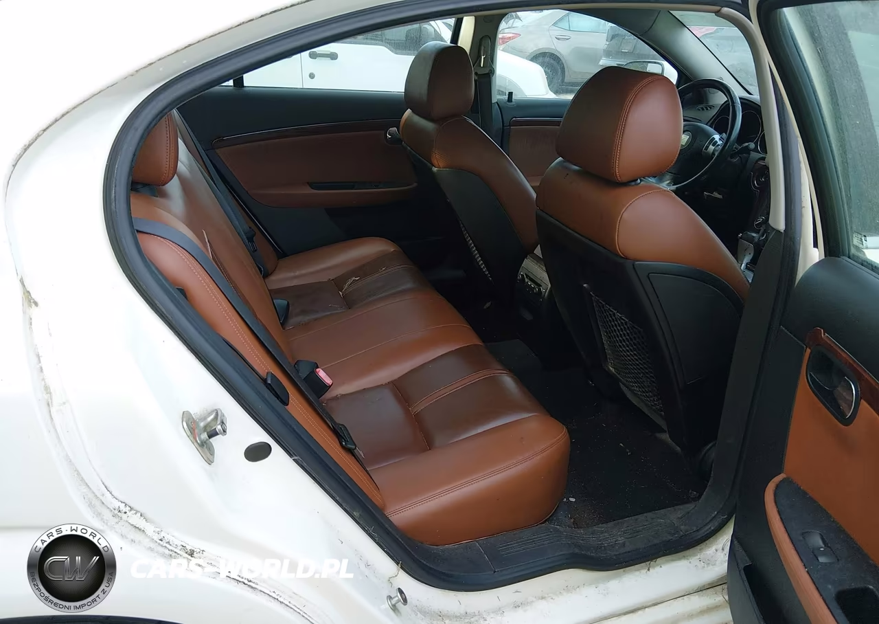 2007 Saturn Aura Xr VIN:1G8ZV57737F172727 - 8