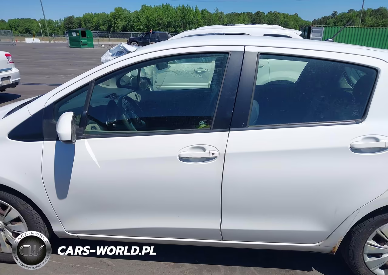 2013 Toyota Yaris Le VIN:JTDKTUD37DD560897 - 14