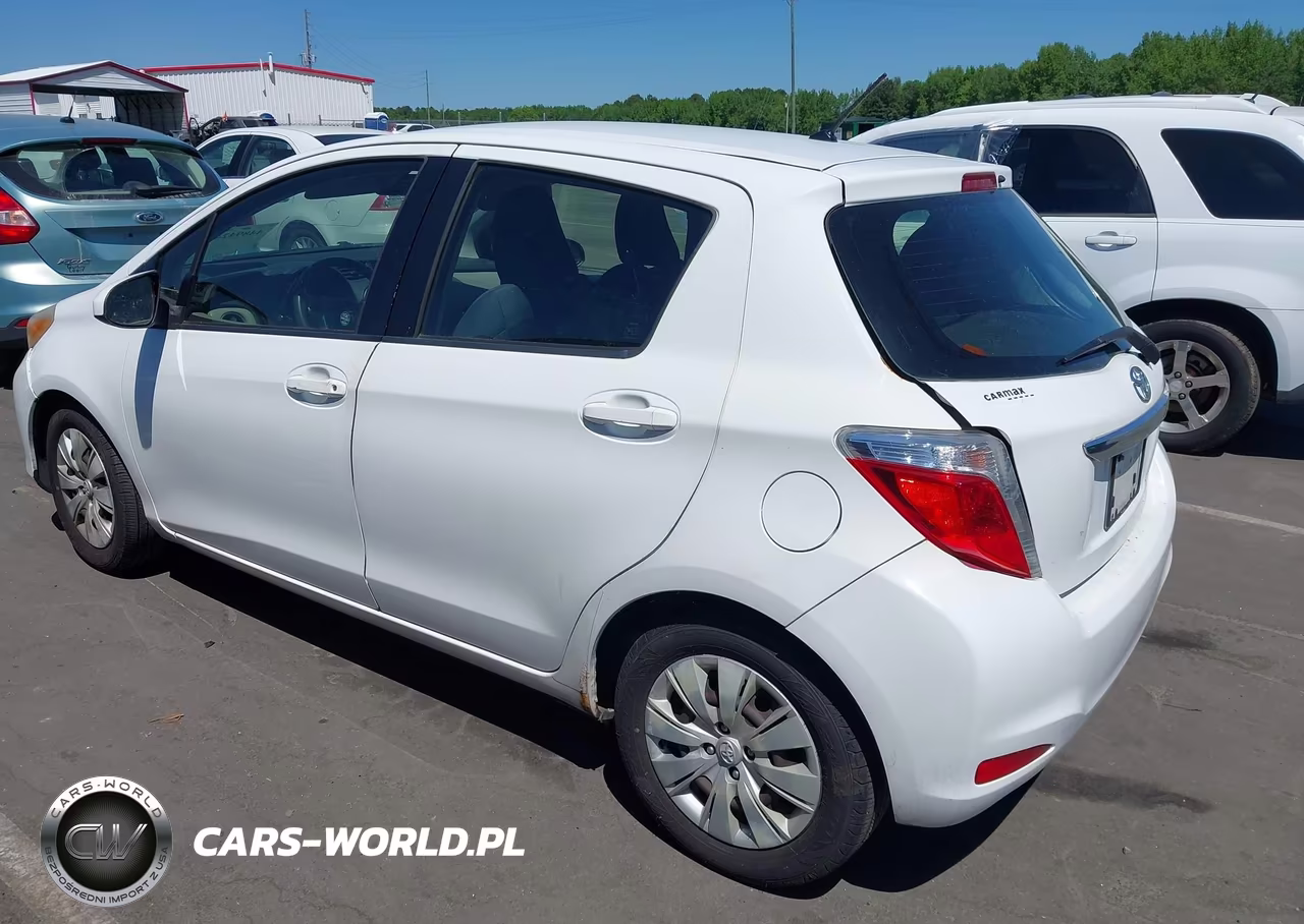 2013 Toyota Yaris Le VIN:JTDKTUD37DD560897 - 3