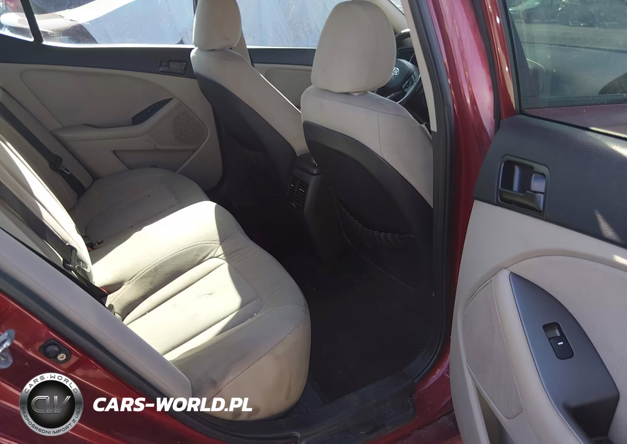 2011 Kia Optima Lx VIN:KNAGM4A77B5166606 - 8