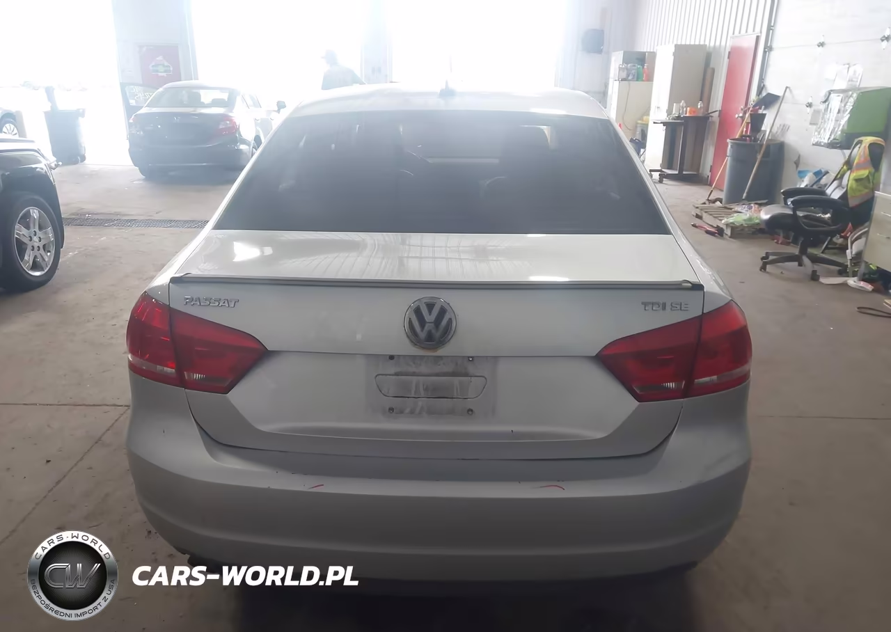 2013 Volkswagen Passat 2.0L Tdi Se VIN:1VWBN7A34DC102124 - 16