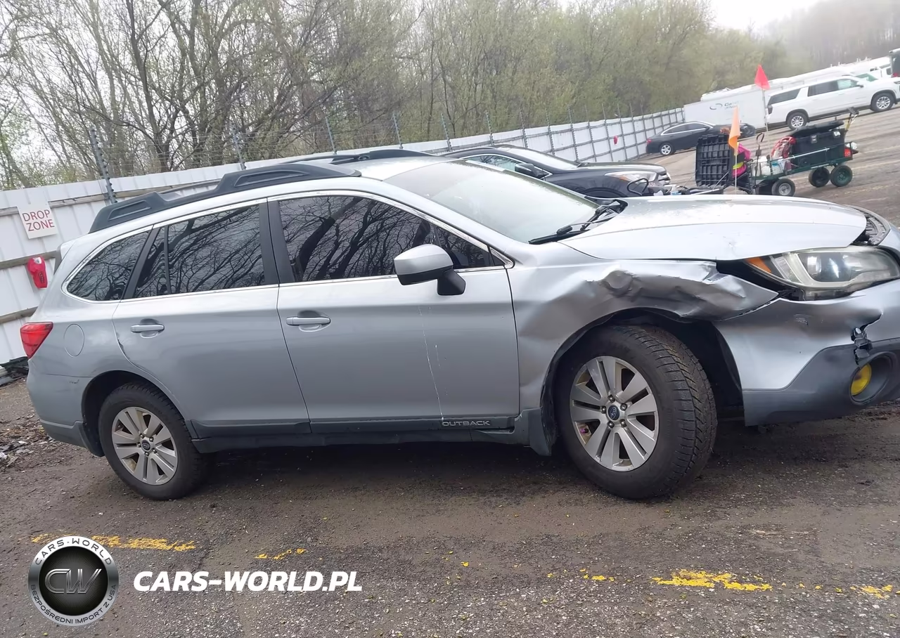 2015 Subaru Outback 2.5I Premium VIN:4S4BSACC0F3210129 - 13