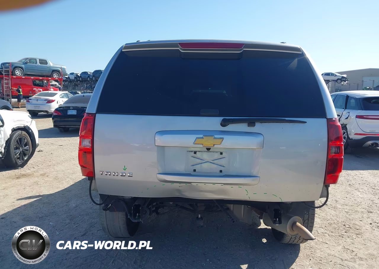 2013 Chevrolet Tahoe Ls VIN:1GNSCAE08DR178486 - 17
