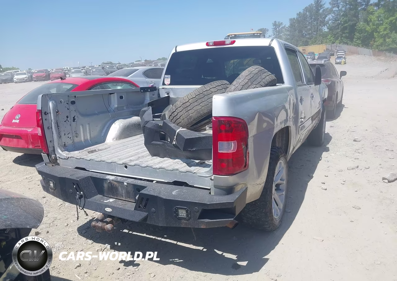 2013 Chevrolet Silverado 1500 Lt VIN:3GCPCSE02DG324272 - 4
