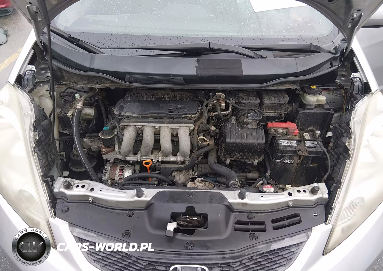 2011 Honda Fit Sport VIN:JHMGE8H63BC013168 - 10