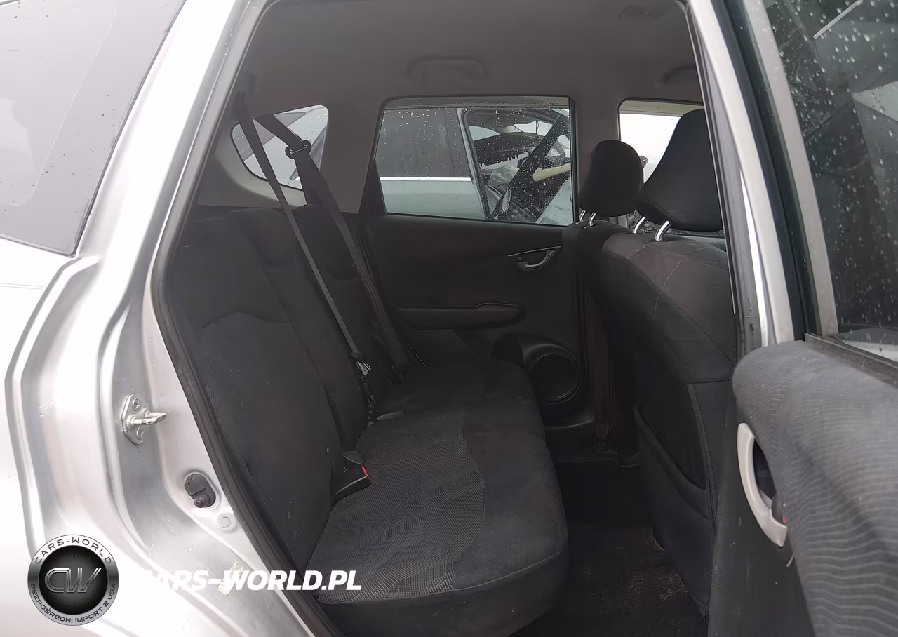 2011 Honda Fit Sport VIN:JHMGE8H63BC013168 - 8