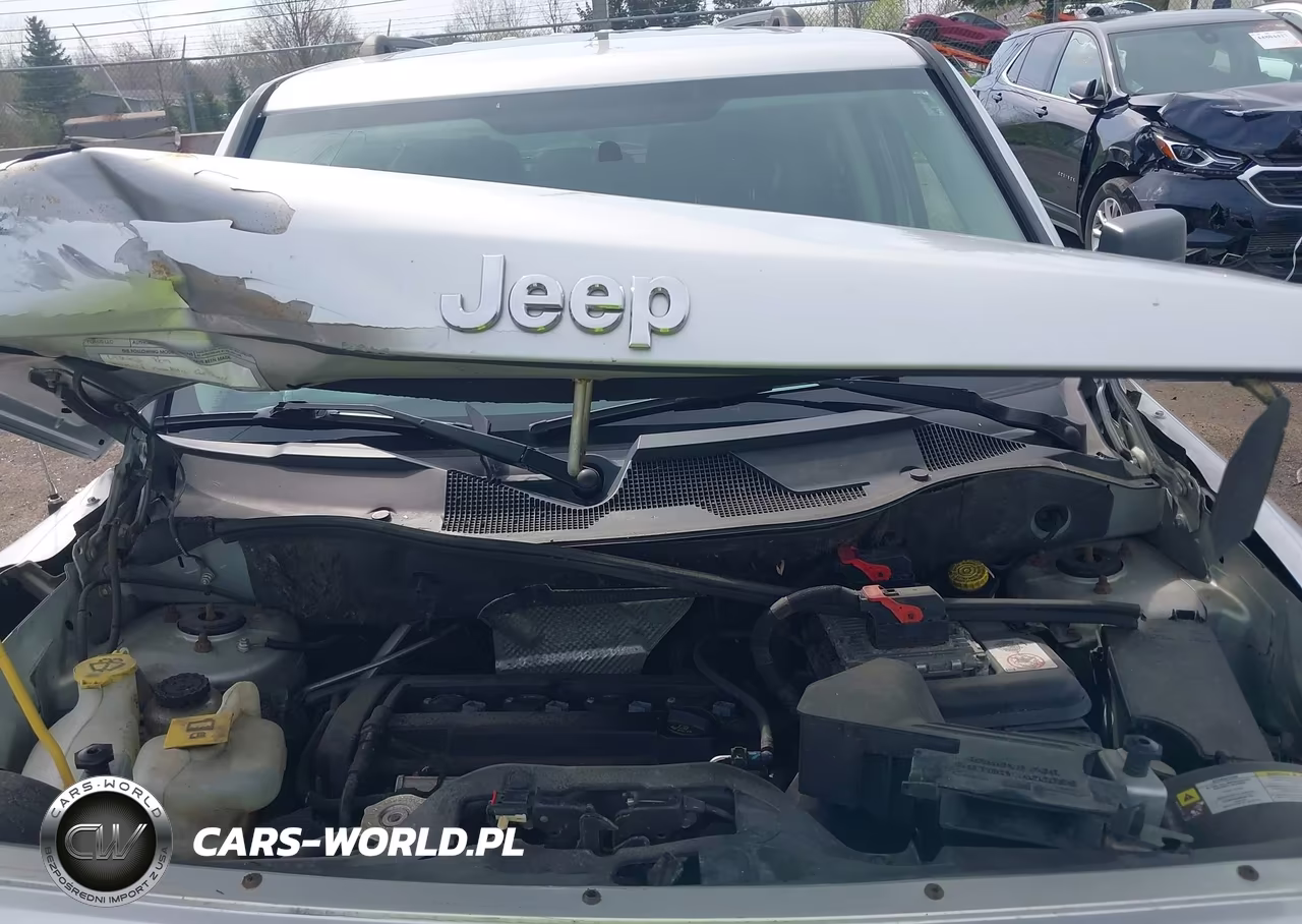 2012 Jeep Patriot Latitude VIN:1C4NJPFA6CD627228 - 10