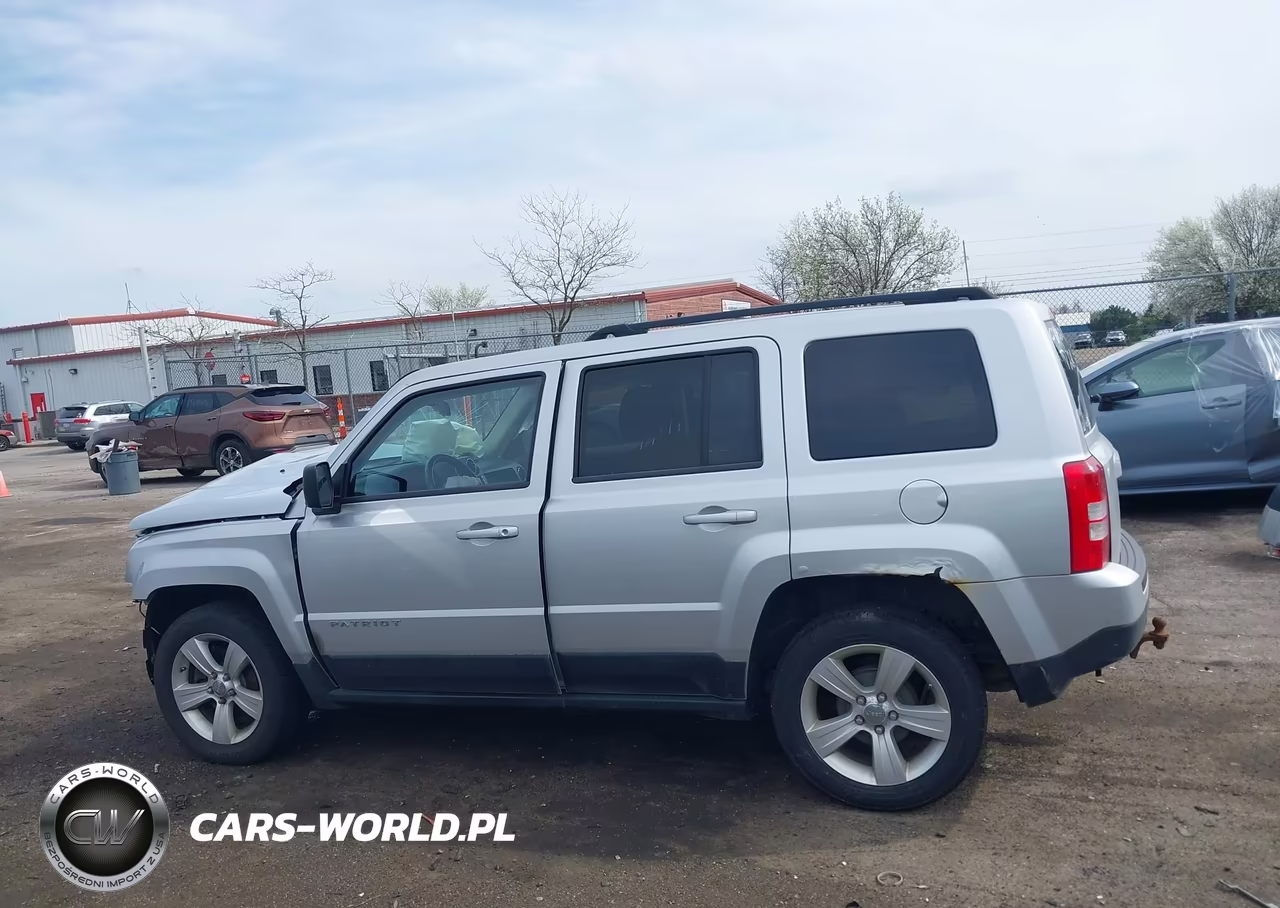2012 Jeep Patriot Latitude VIN:1C4NJPFA6CD627228 - 14