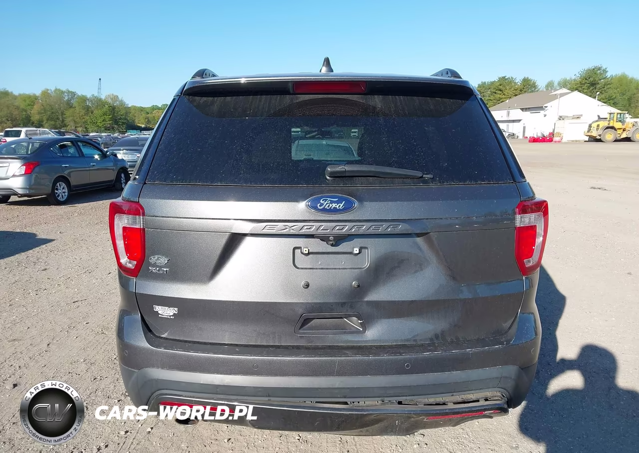 2017 Ford Explorer Xlt VIN:1FM5K7D86HGD95129 - 16