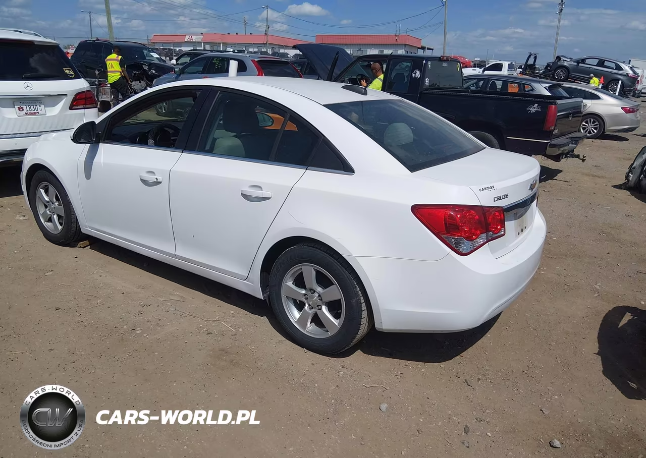 2015 Chevrolet Cruze 1Lt Auto VIN:1G1PC5SB1F7269926 - 3
