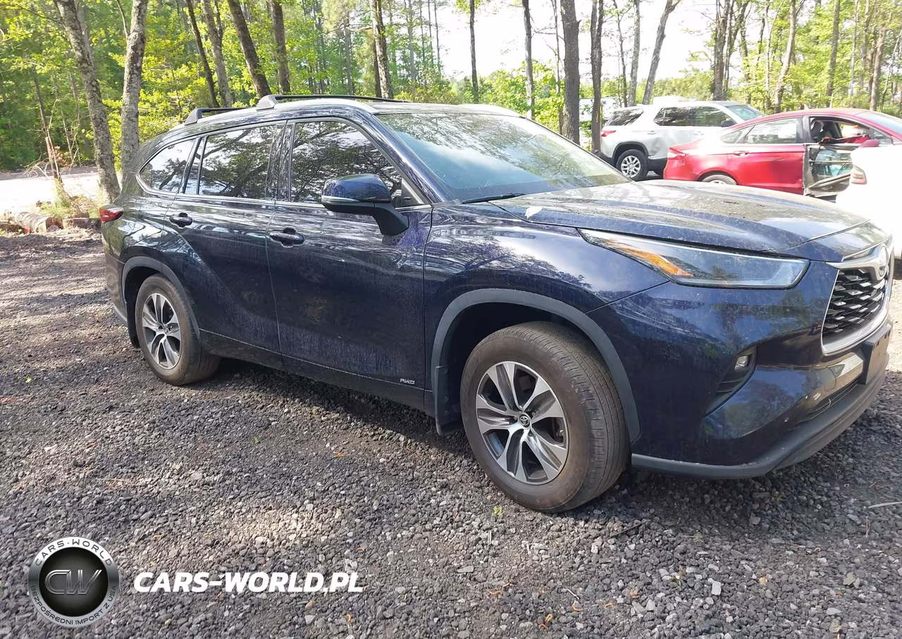 2022 Toyota Highlander Hybrid Xle