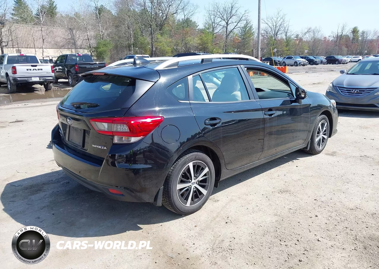 2022 Subaru Impreza Premium 5-Door VIN:4S3GTAD67N3711484 - 4
