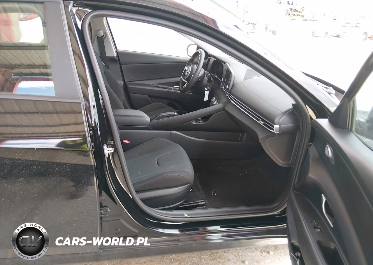 2023 Hyundai Elantra Se VIN:KMHLL4AG5PU545777 - 5