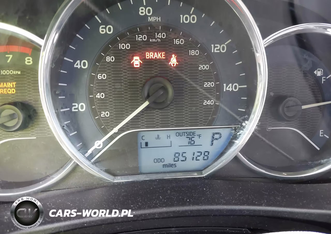 2016 Toyota Corolla Le Plus VIN:5YFBURHE9GP533708 - 7