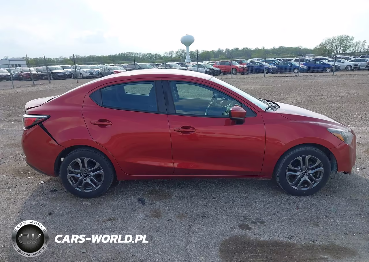 2019 Toyota Yaris Le VIN:3MYDLBYV0KY503798 - 13