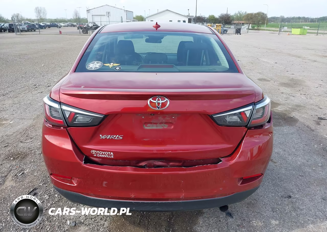 2019 Toyota Yaris Le VIN:3MYDLBYV0KY503798 - 16