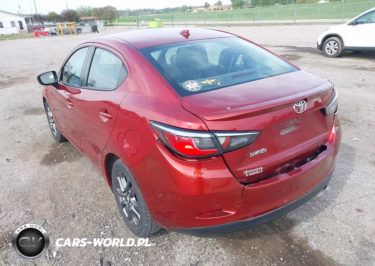 2019 Toyota Yaris Le VIN:3MYDLBYV0KY503798 - 3