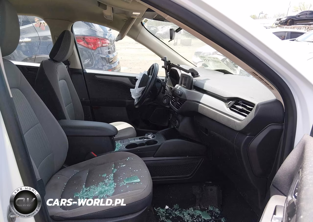 2020 Ford Escape S VIN:1FMCU0F64LUB77964 - 5