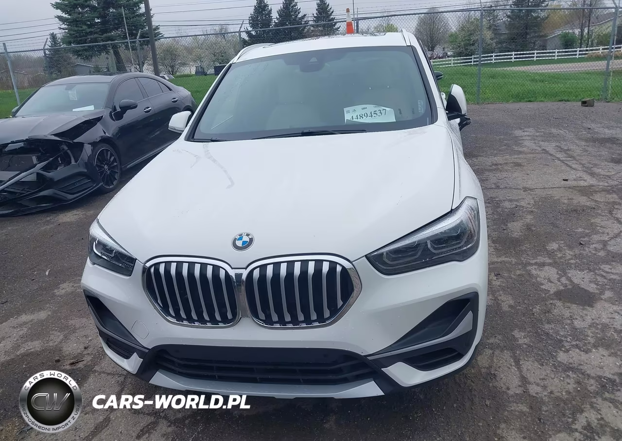 2021 BMW X1 xDrive28I VIN:WBXJG9C06M5T70073 - 12