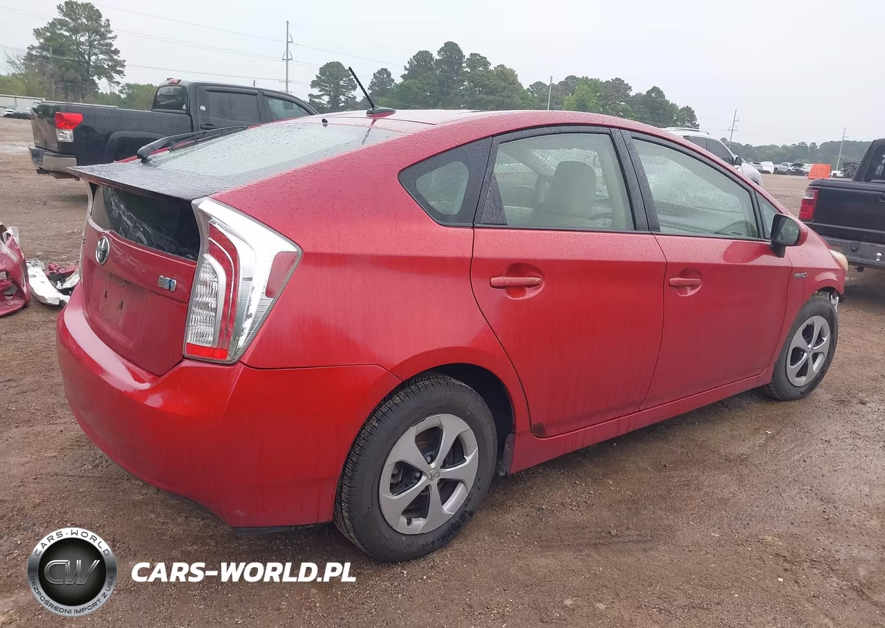 2012 Toyota Prius Three VIN:JTDKN3DU3C1544323 - 4