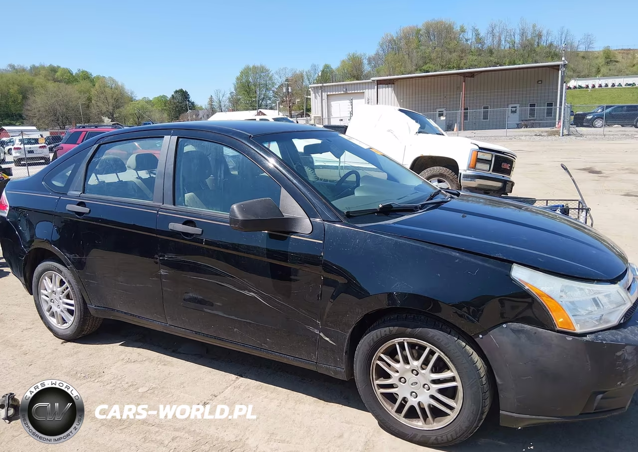 2011 Ford Focus Se VIN:1FAHP3FN3BW186657 - 6