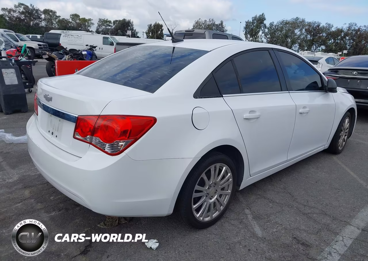 2012 Chevrolet Cruze Ls VIN:1G1PC5SH7C7142176 - 4