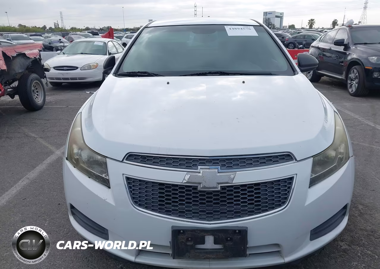 2012 Chevrolet Cruze Ls VIN:1G1PC5SH7C7142176 - 6