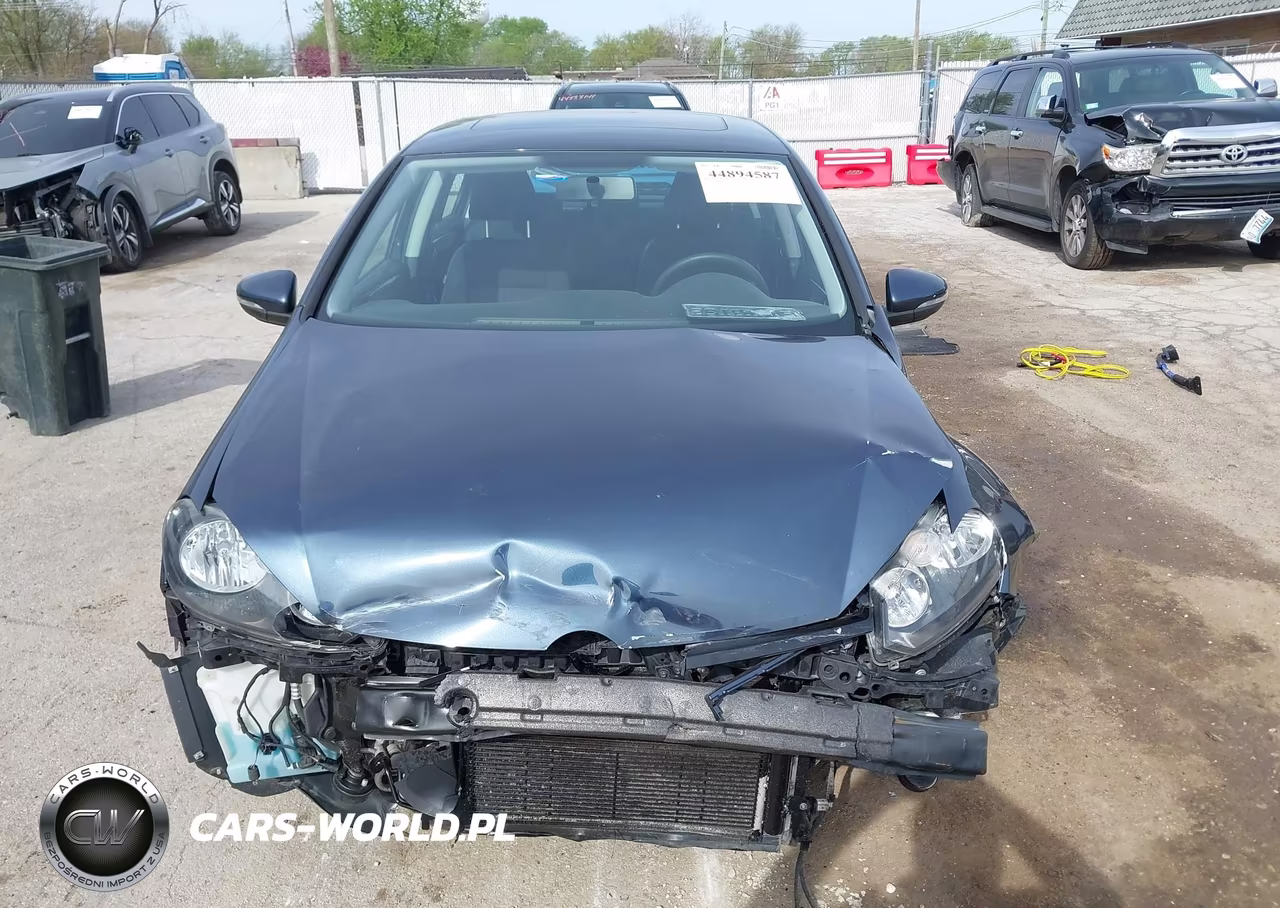 2010 Volkswagen Golf 4-Door VIN:WVWDA7AJ2AW389947 - 11