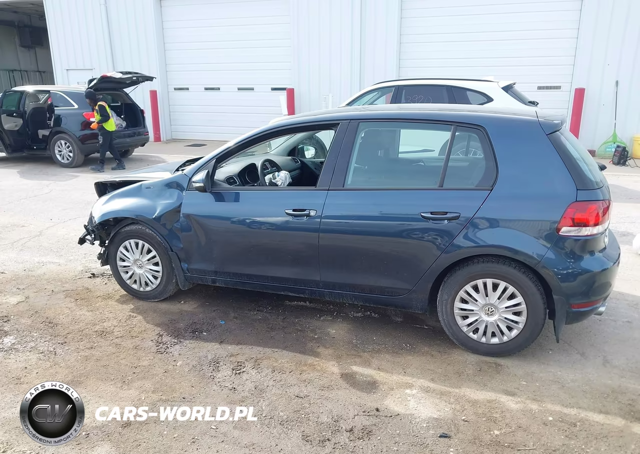 2010 Volkswagen Golf 4-Door VIN:WVWDA7AJ2AW389947 - 13