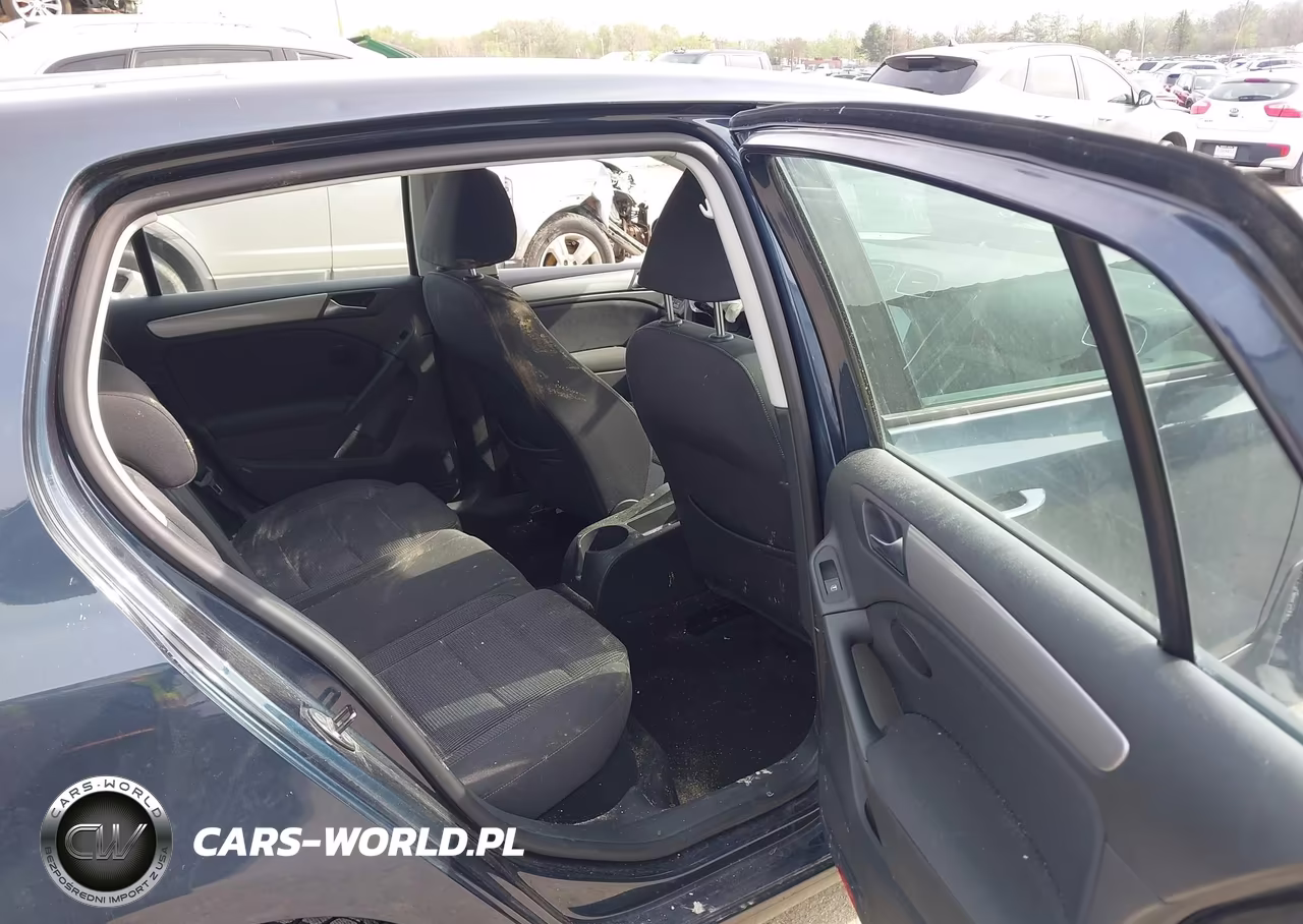 2010 Volkswagen Golf 4-Door VIN:WVWDA7AJ2AW389947 - 8