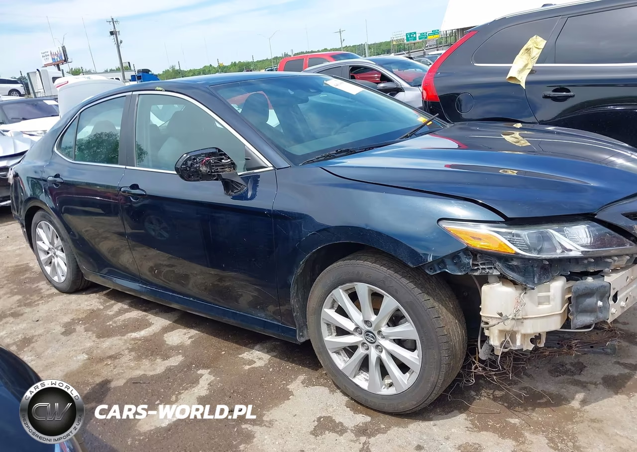 2020 Toyota Camry Le VIN:4T1C11AK8LU914604 - 14