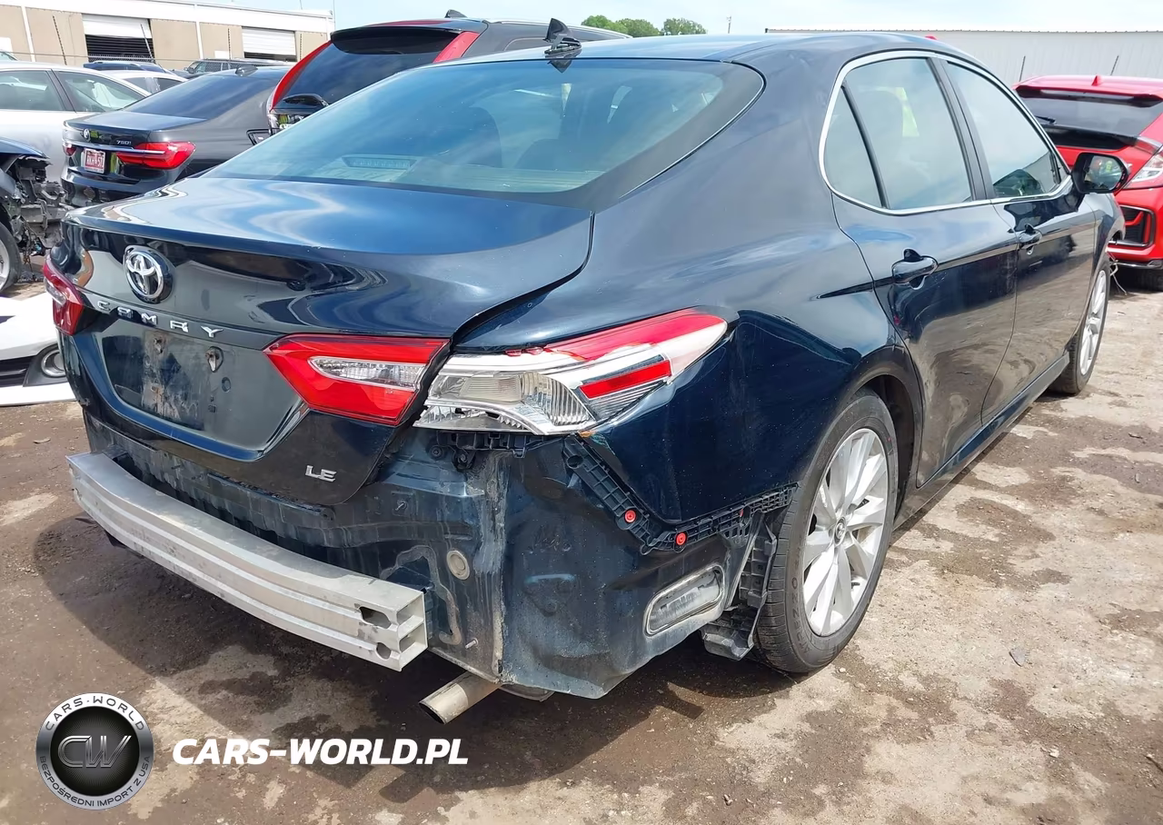 2020 Toyota Camry Le VIN:4T1C11AK8LU914604 - 4