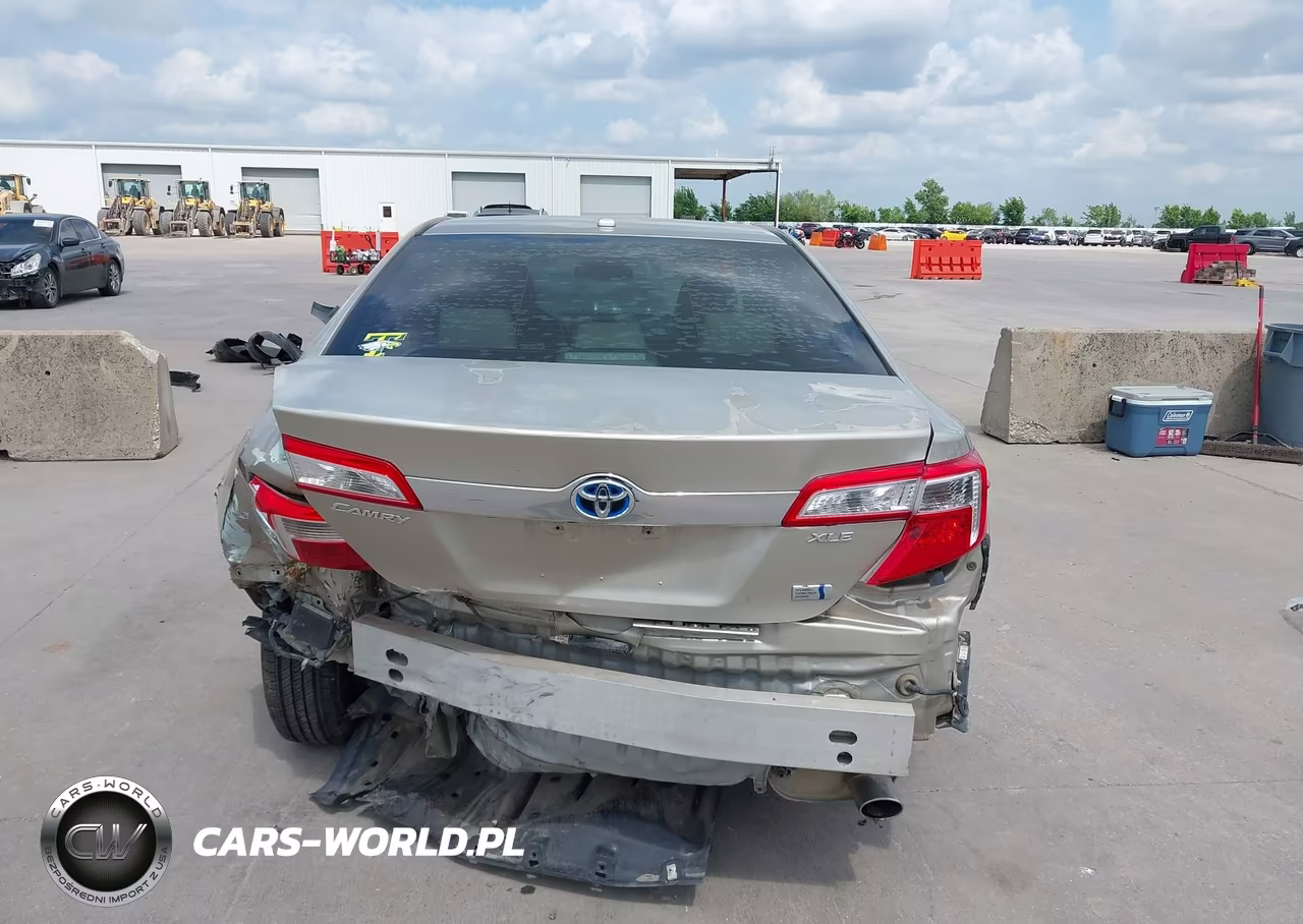 2014 Toyota Camry Hybrid Xle VIN:4T1BD1FK4EU104577 - 18