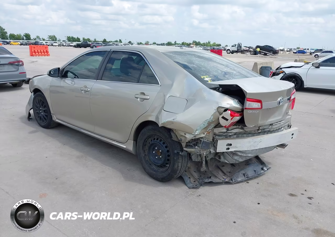 2014 Toyota Camry Hybrid Xle VIN:4T1BD1FK4EU104577 - 3