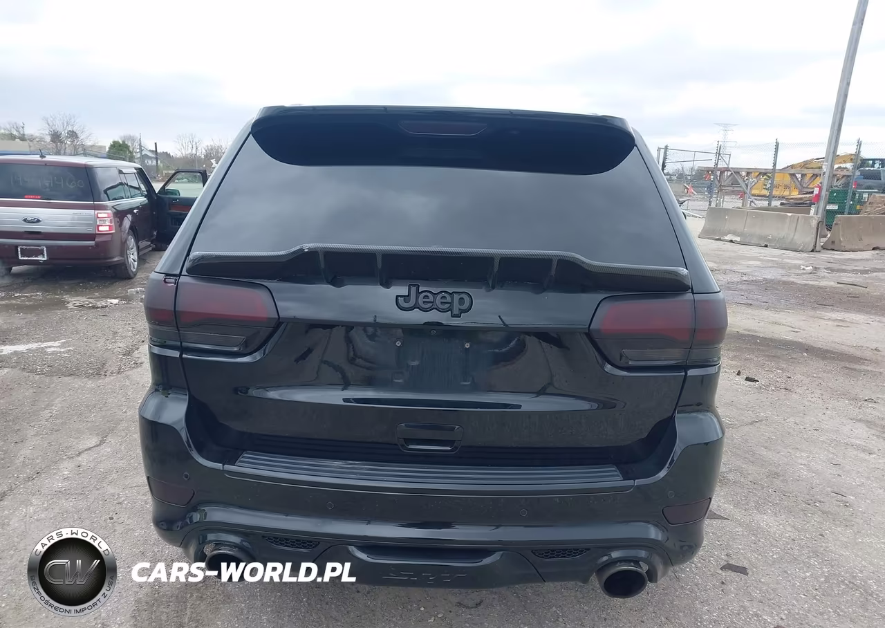 2017 Jeep Grand Cherokee Srt 4X4 VIN:1C4RJFDJ4HC905961 - 16