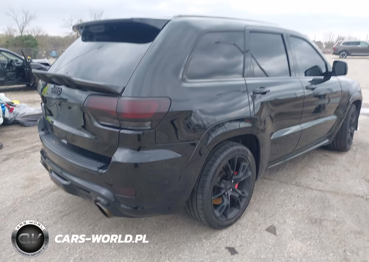 2017 Jeep Grand Cherokee Srt 4X4 VIN:1C4RJFDJ4HC905961 - 4