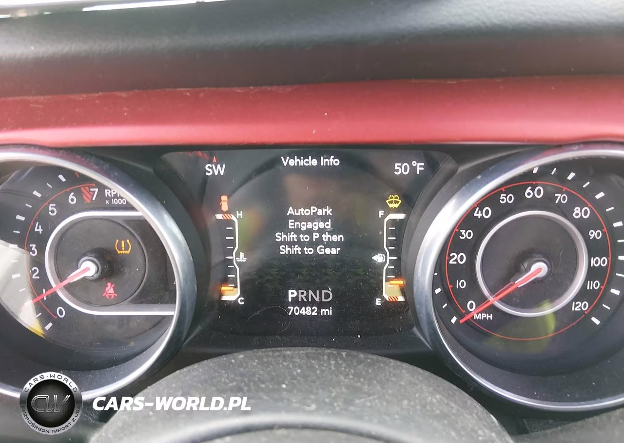 2018 Jeep Wrangler Unlimited Rubicon 4X4 VIN:1C4HJXFG6JW308530 - 7