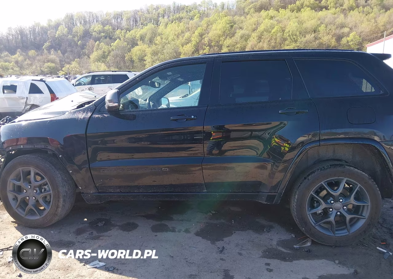 2021 Jeep Grand Cherokee 80Th Anniversary 4X4 VIN:1C4RJFBG1MC736953 - 15