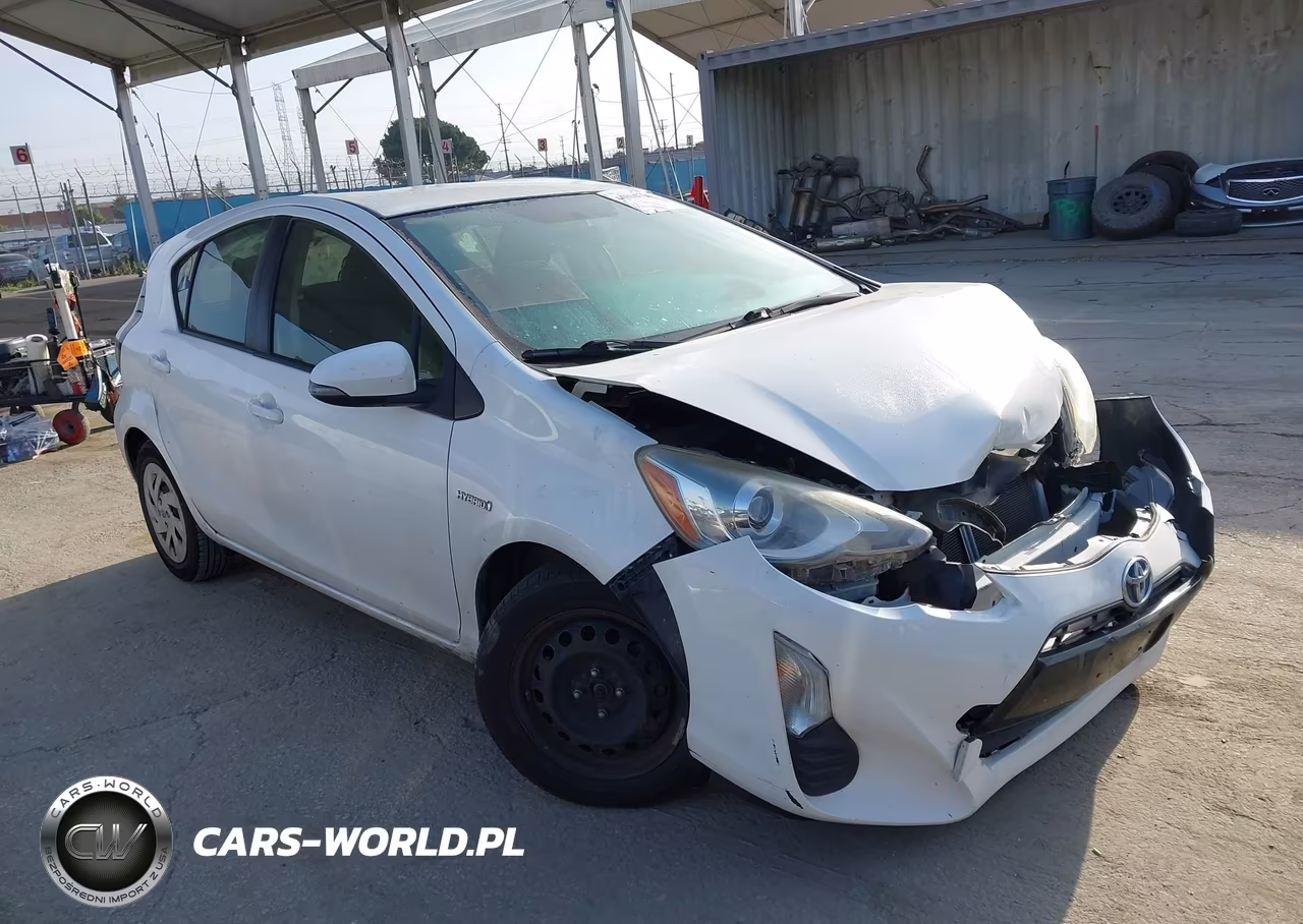 TOYOTA PRIUS C