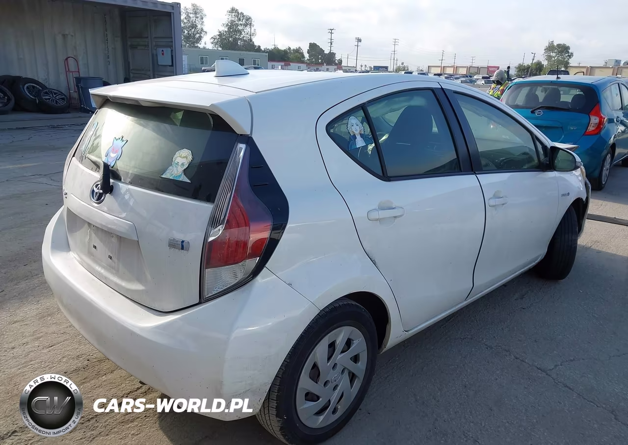 TOYOTA PRIUS C VIN:JTDKDTB38G1123023 - 4