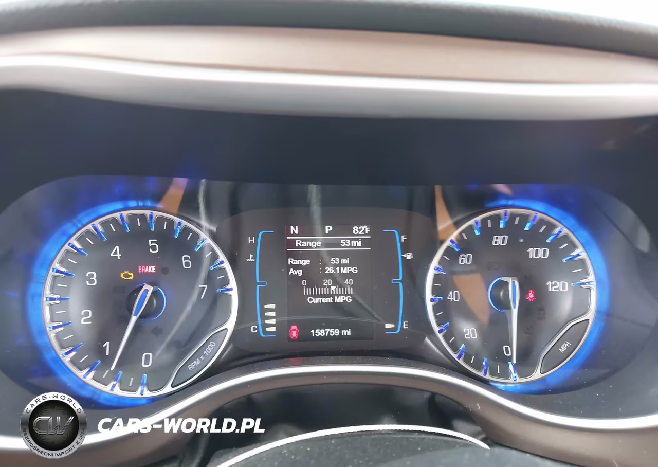2017 Chrysler Pacifica Touring VIN:2C4RC1DG9HR577462 - 7