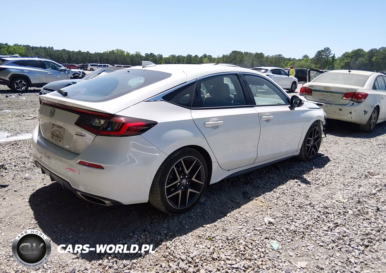 2022 Honda Civic Sport Touring VIN:19XFL1H88NE022392 - 4