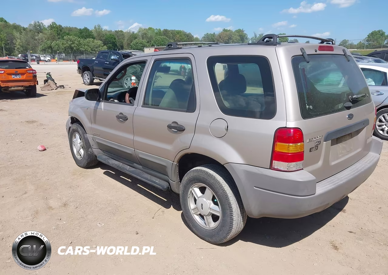2001 Ford Escape Xlt VIN:1FMYU03111KF33231 - 3