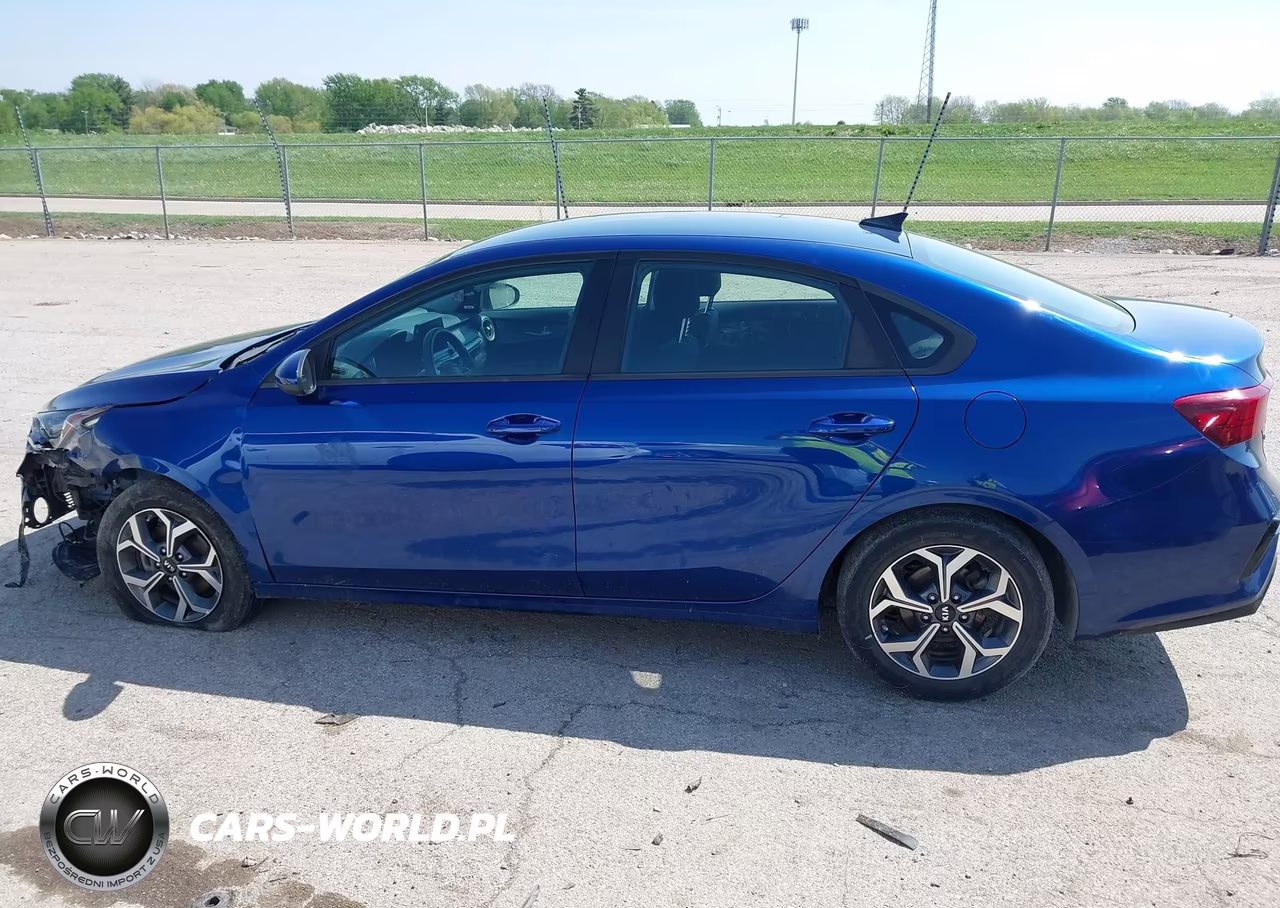 2021 Kia Forte Lxs VIN:3KPF24AD0ME269657 - 15