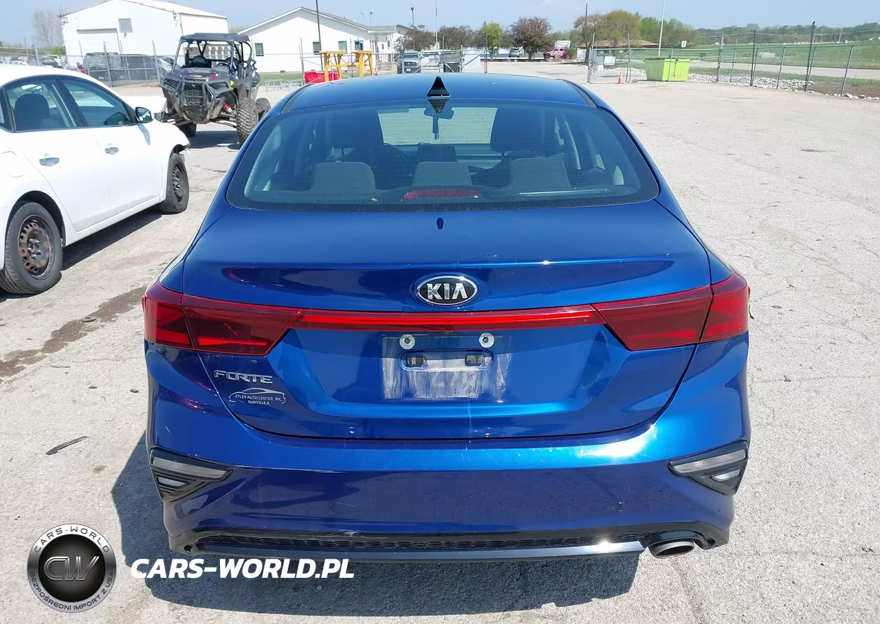 2021 Kia Forte Lxs VIN:3KPF24AD0ME269657 - 17