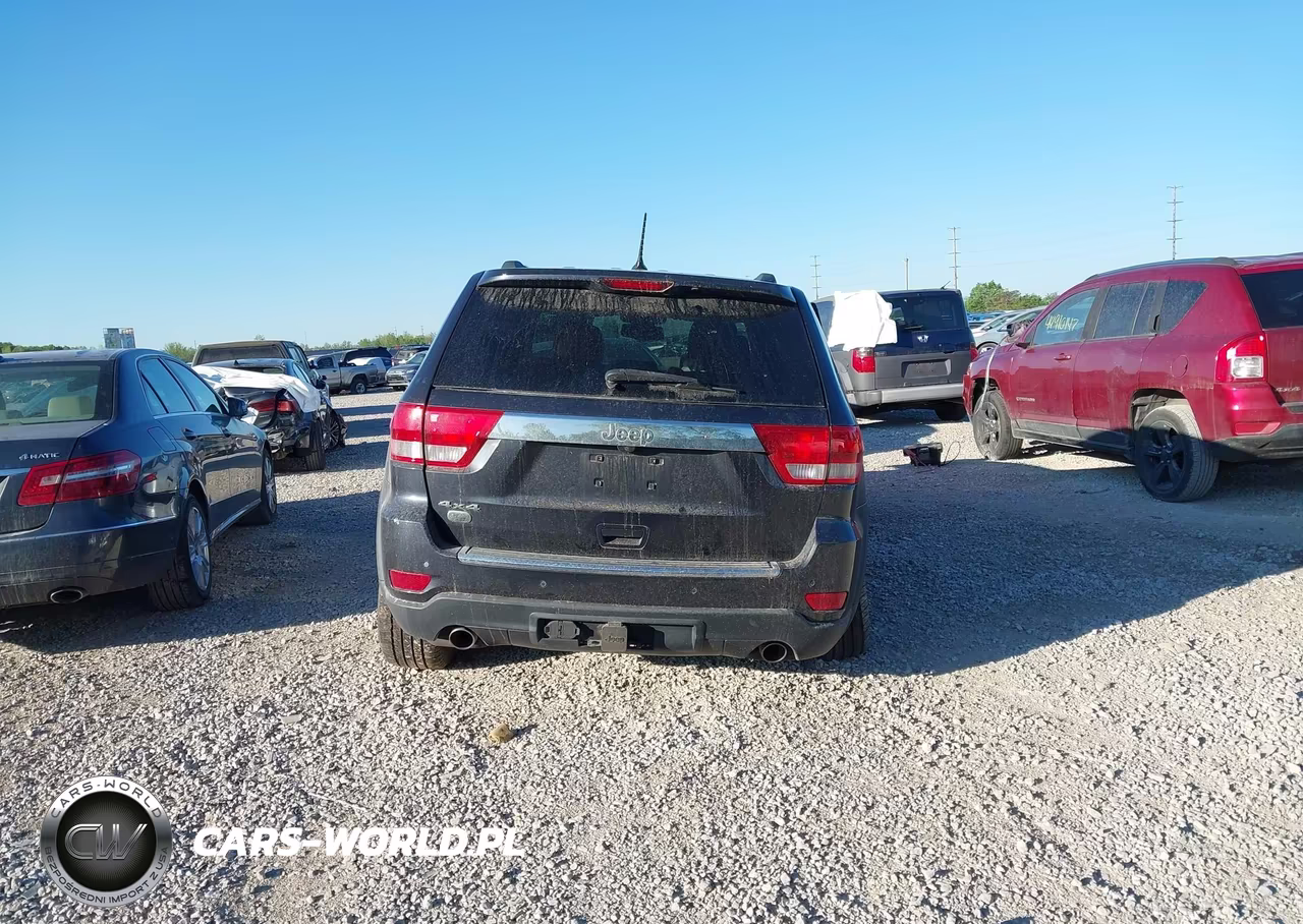 2013 Jeep Grand Cherokee Overland VIN:1C4RJFCT1DC655897 - 16
