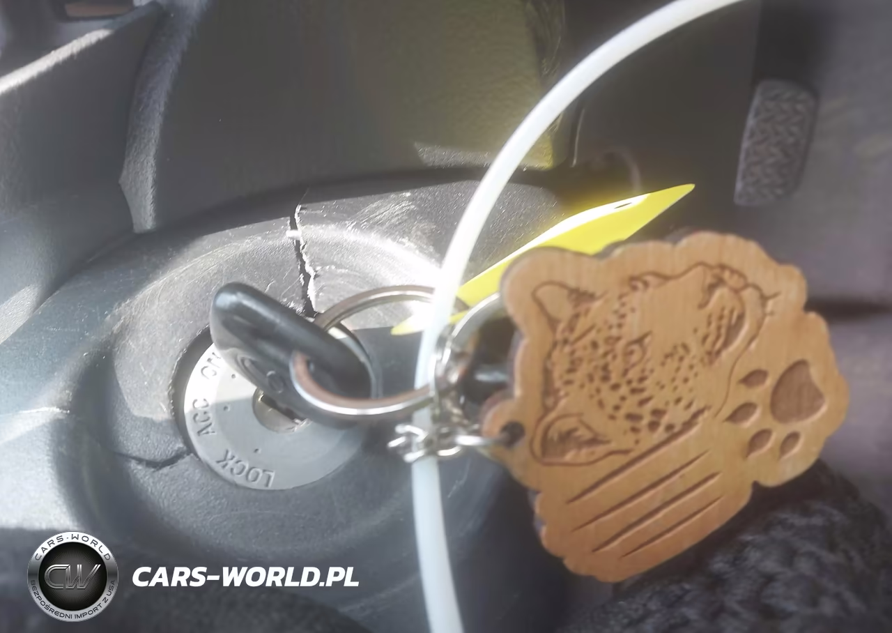 2010 Toyota Yaris VIN:JTDBT4K32A4065263 - 11