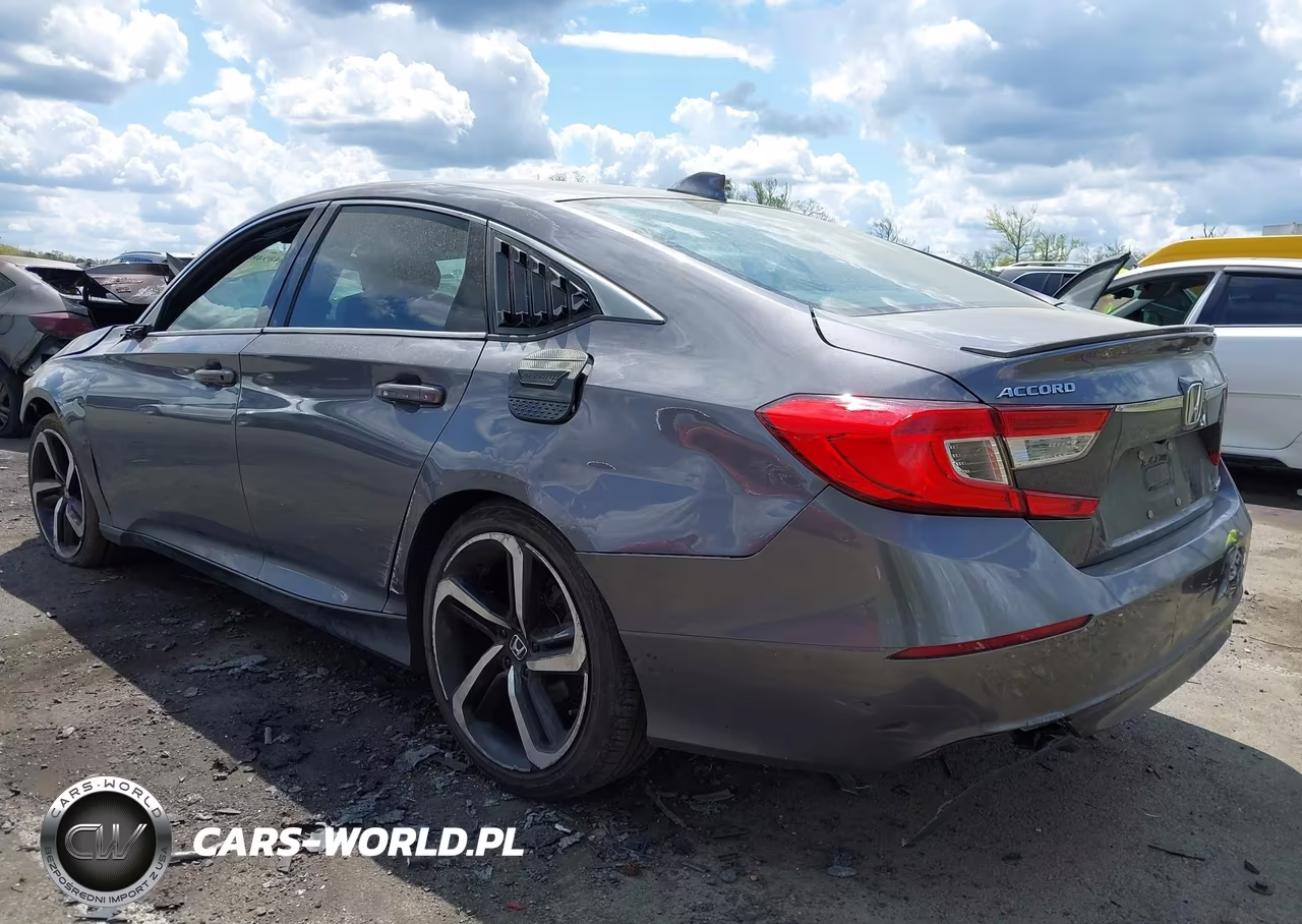 2018 Honda Accord Sport VIN:1HGCV1F36JA103829 - 3