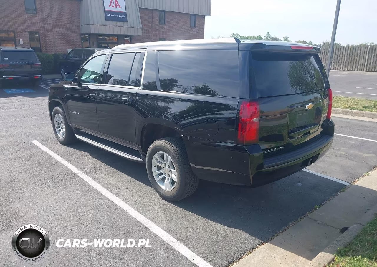 2017 Chevrolet Suburban Ls VIN:1GNSKGEC2HR288651 - 3